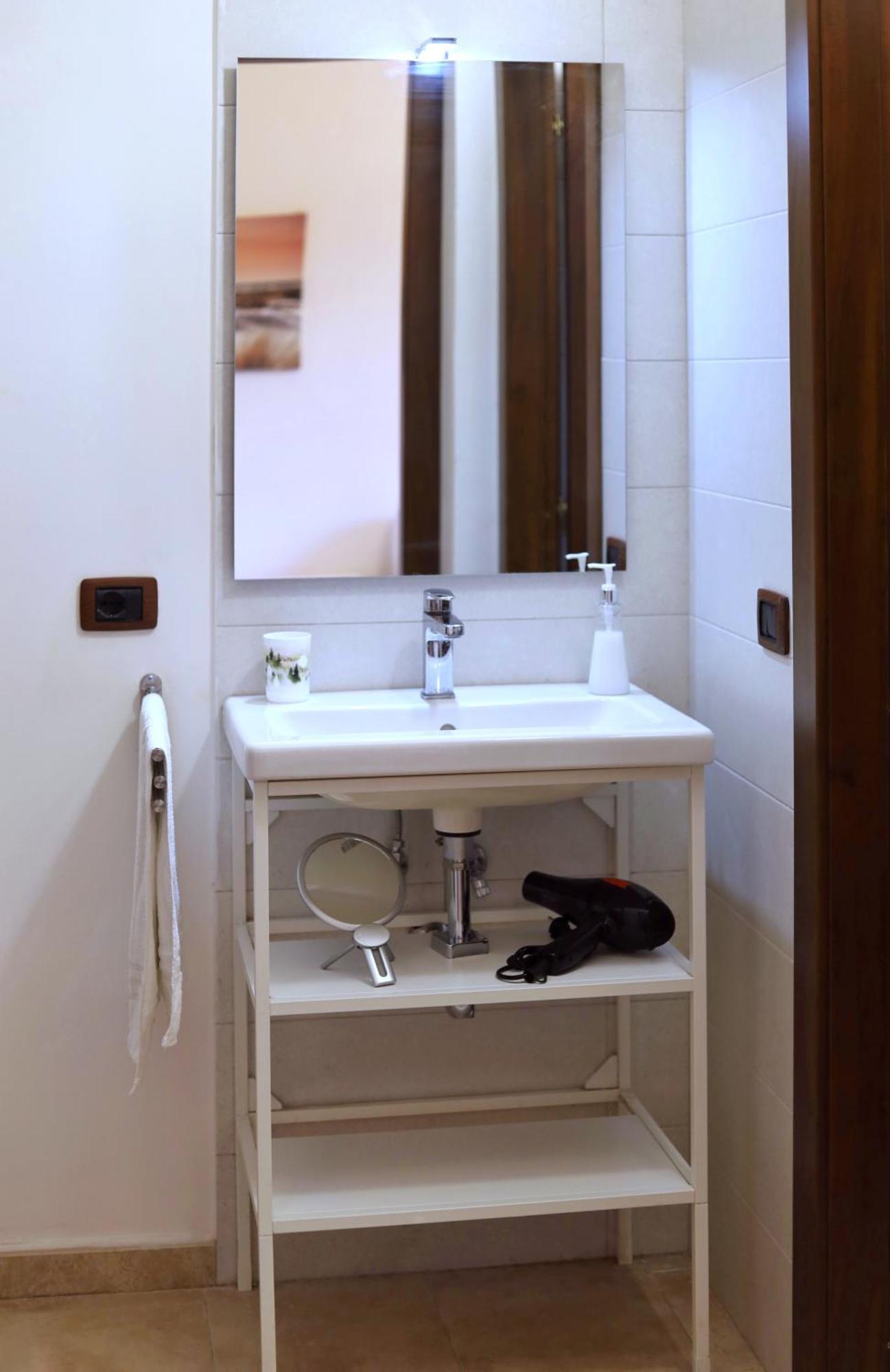 Cataneasy Rooms Eksteriør bilde