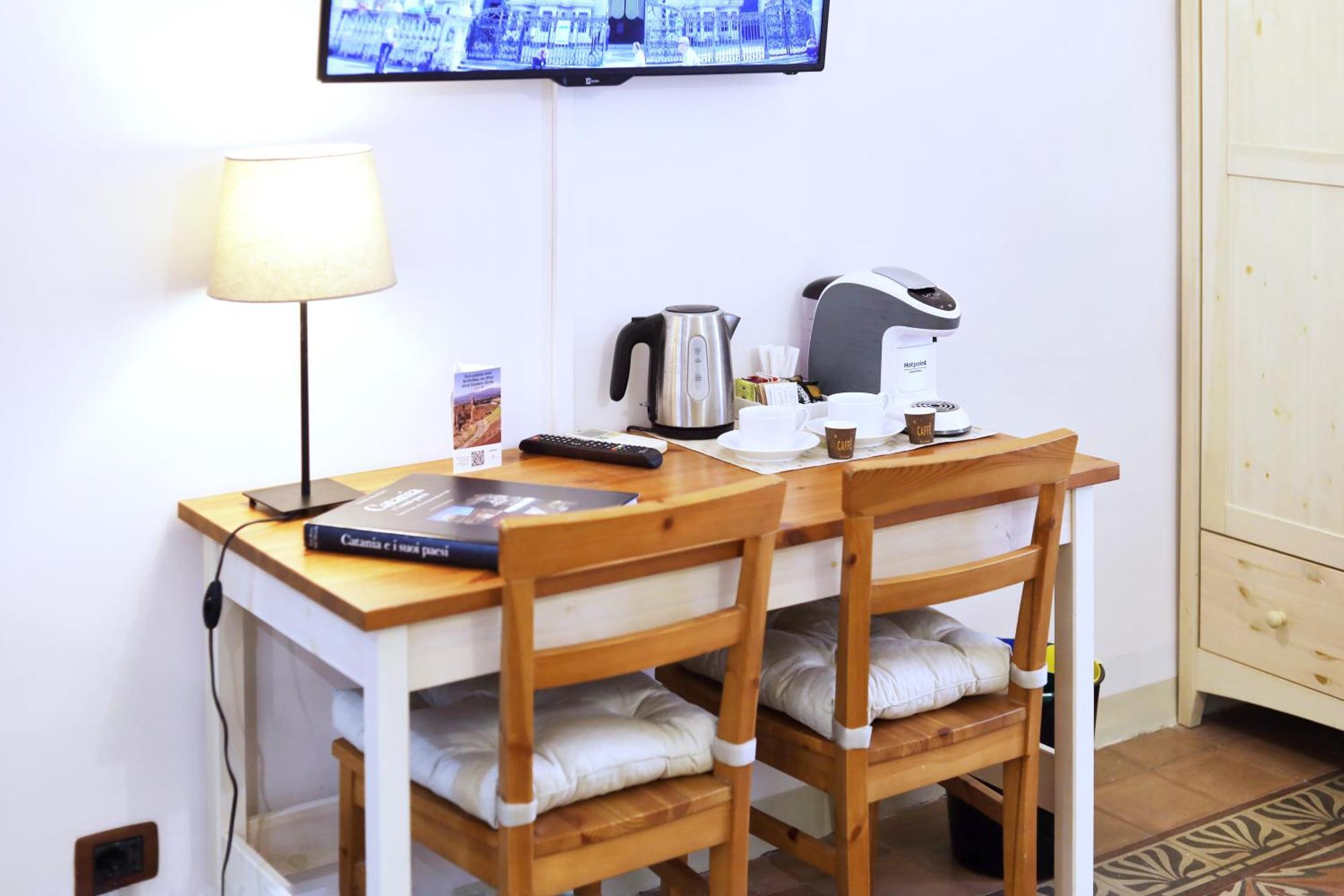 Cataneasy Rooms Eksteriør bilde